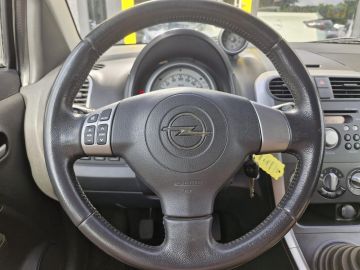 Opel Agila